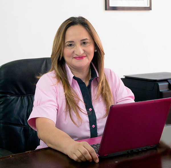 Directora Lyda Esperanza Cabra Correa